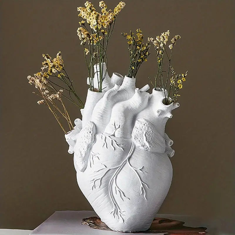 Aric - Herzförmige Vase in verschiedenen Farben