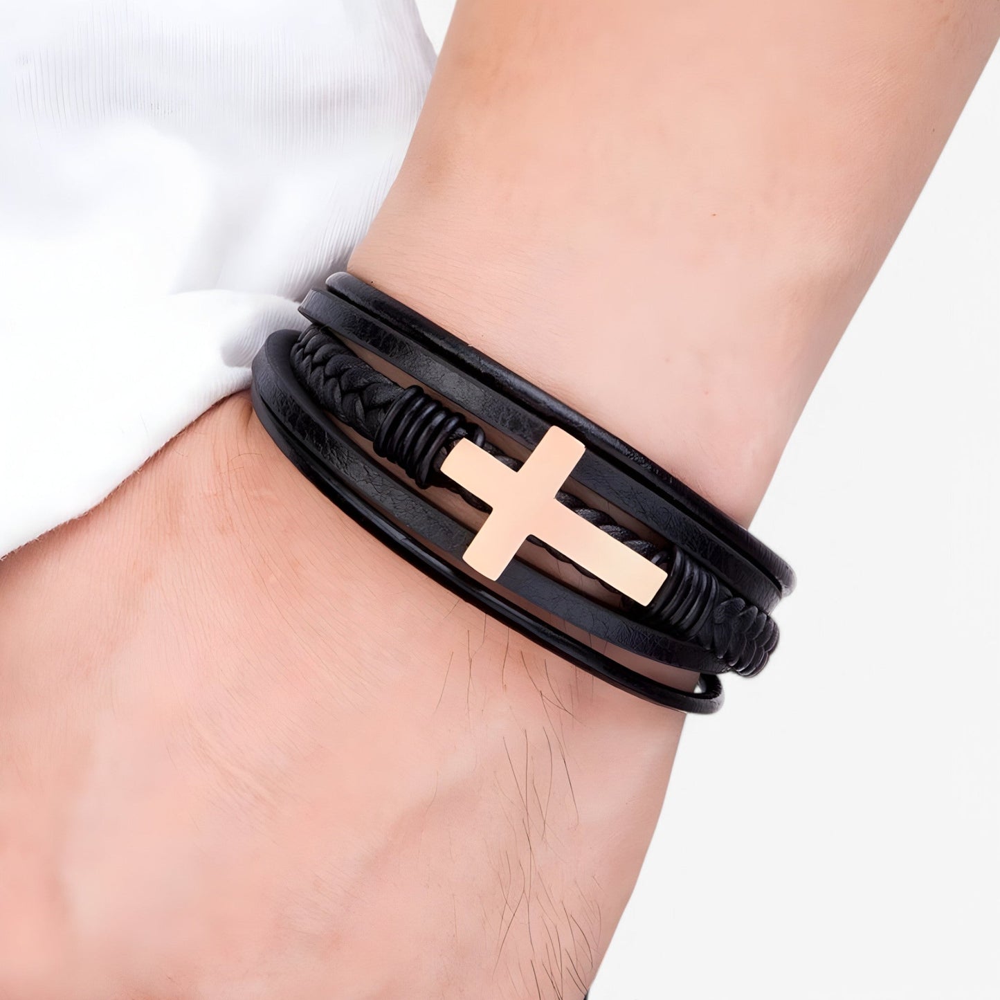 Armband aus Stahlstärke