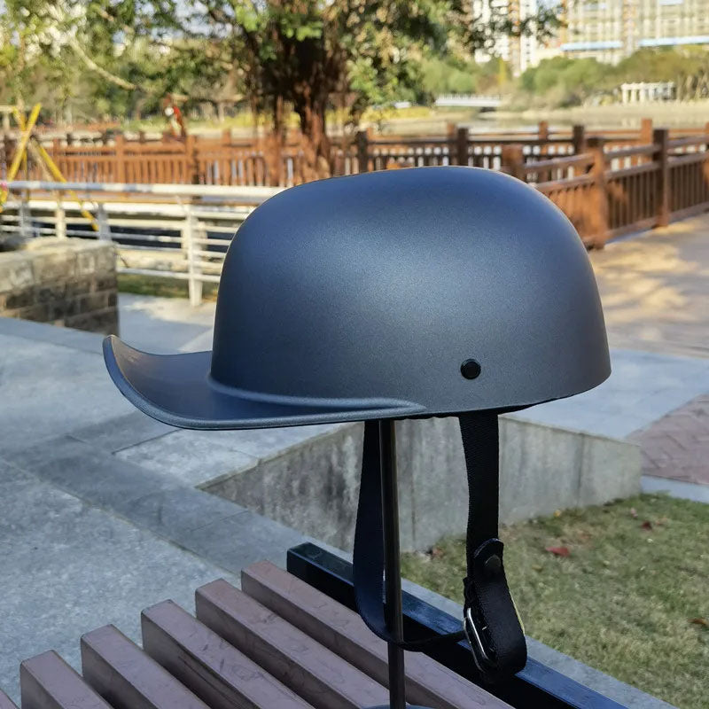 Baseballmütze Motorradhelm