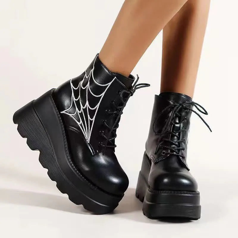 Bathilda - Orthopädische Spinnenweb-Stiefel