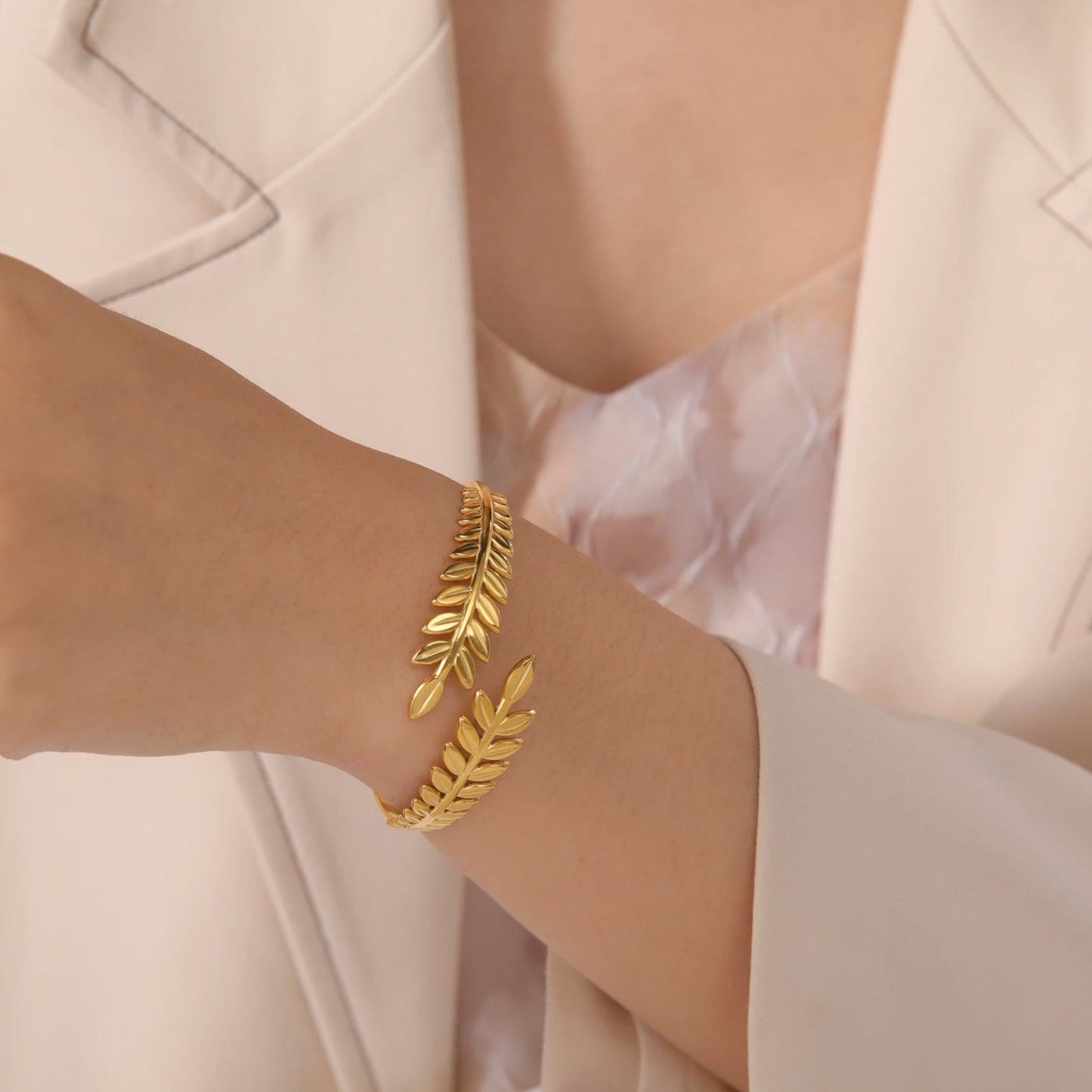 Adele | Gyldent Boho Armband mit Lorbeerblatt – Klassische Eleganz, die inspiriert