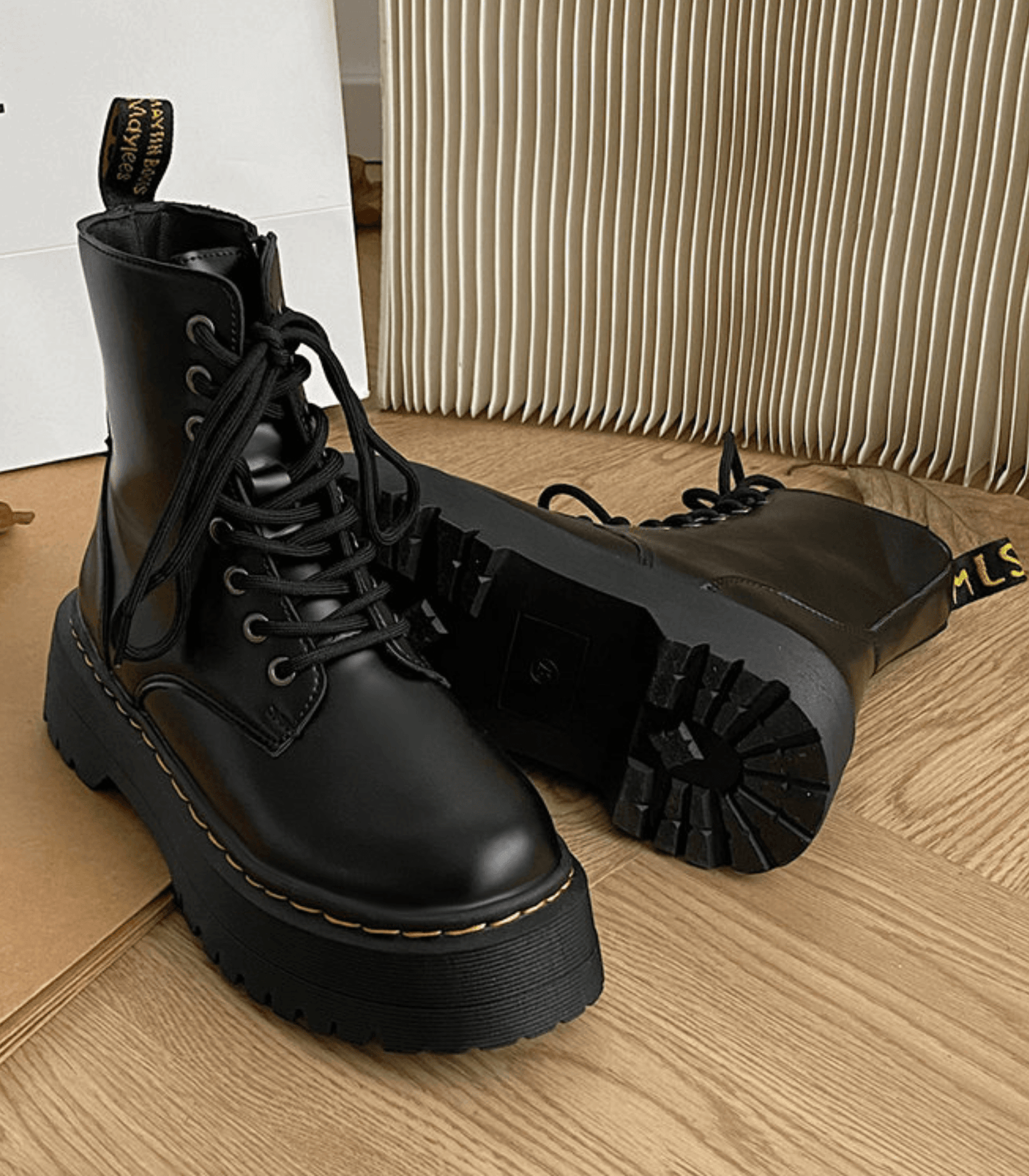 Suanne - Spitzige Plateau-Stiefel mit dickem Absatz