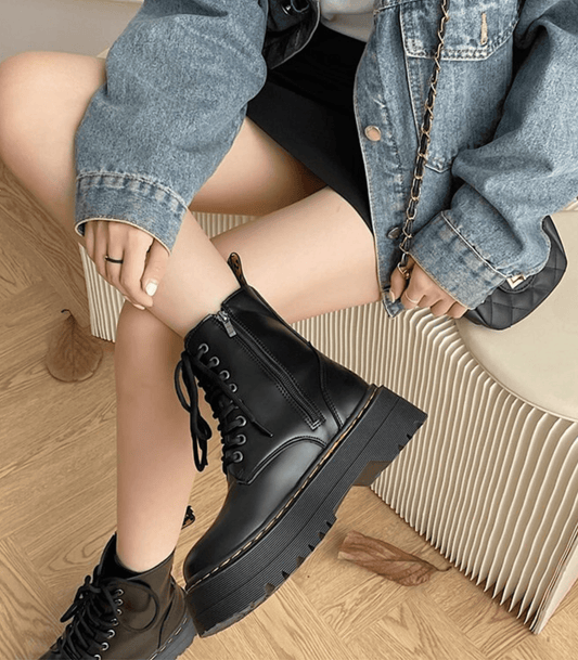 Suanne - Spitzige Plateau-Stiefel mit dickem Absatz