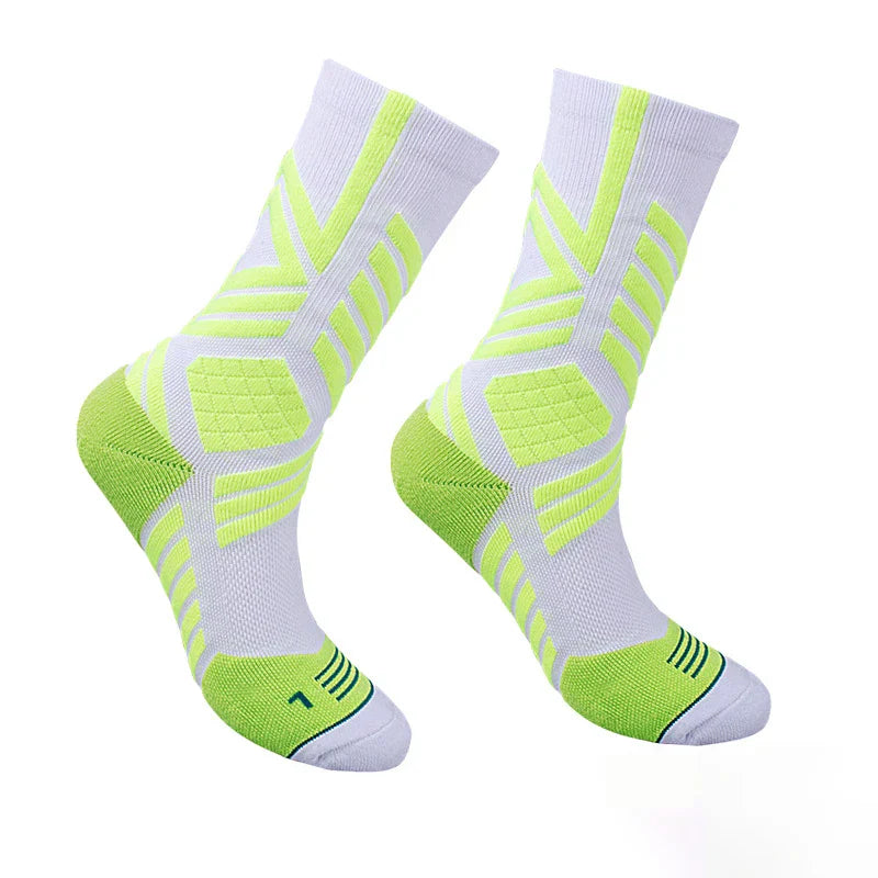 Terrence | Basketballsocken mit rutschfesten Sohlen: Stabilität und Komfort
