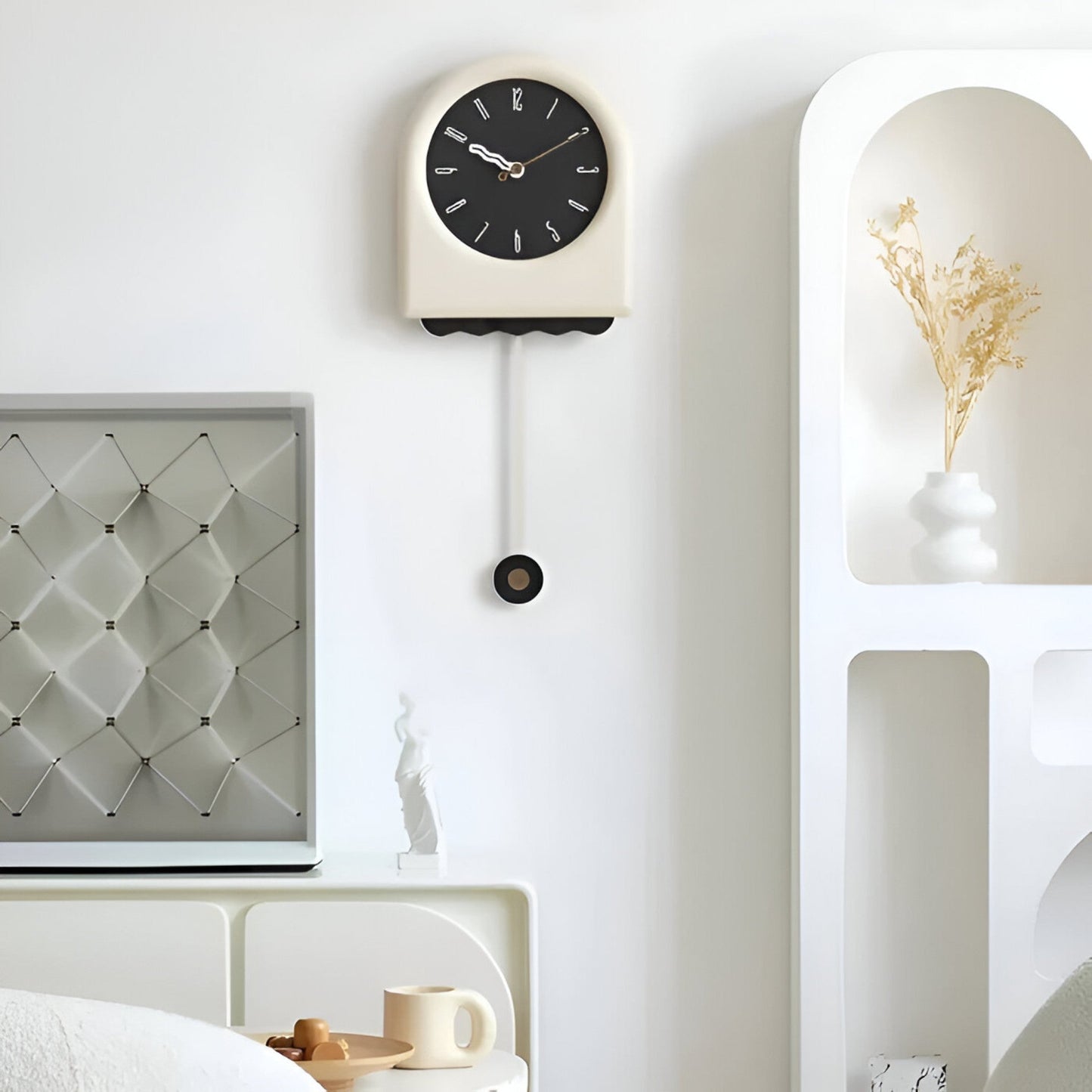 Thomas | Modernes Wandpendel in stilvollem Design