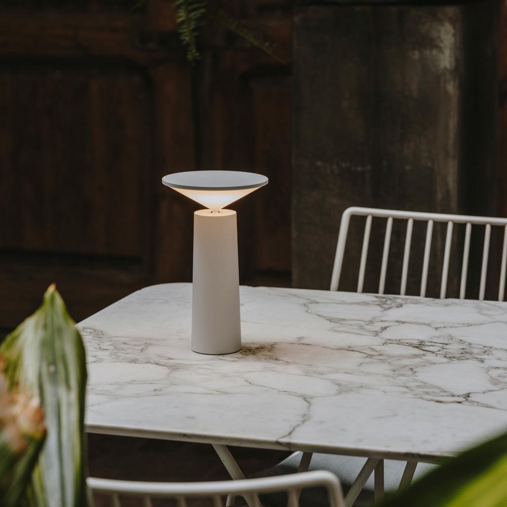 TriLight | Dimmbares Tischlicht