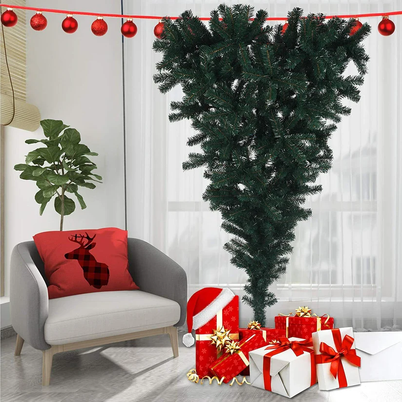 Umgekehrter künstlicher Weihnachtsbaum für die Feiertage