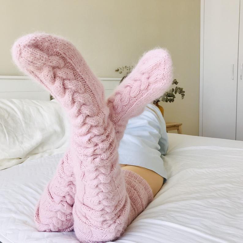 WärmeWunder | Kuschelige Stricksocken für kalte Abende