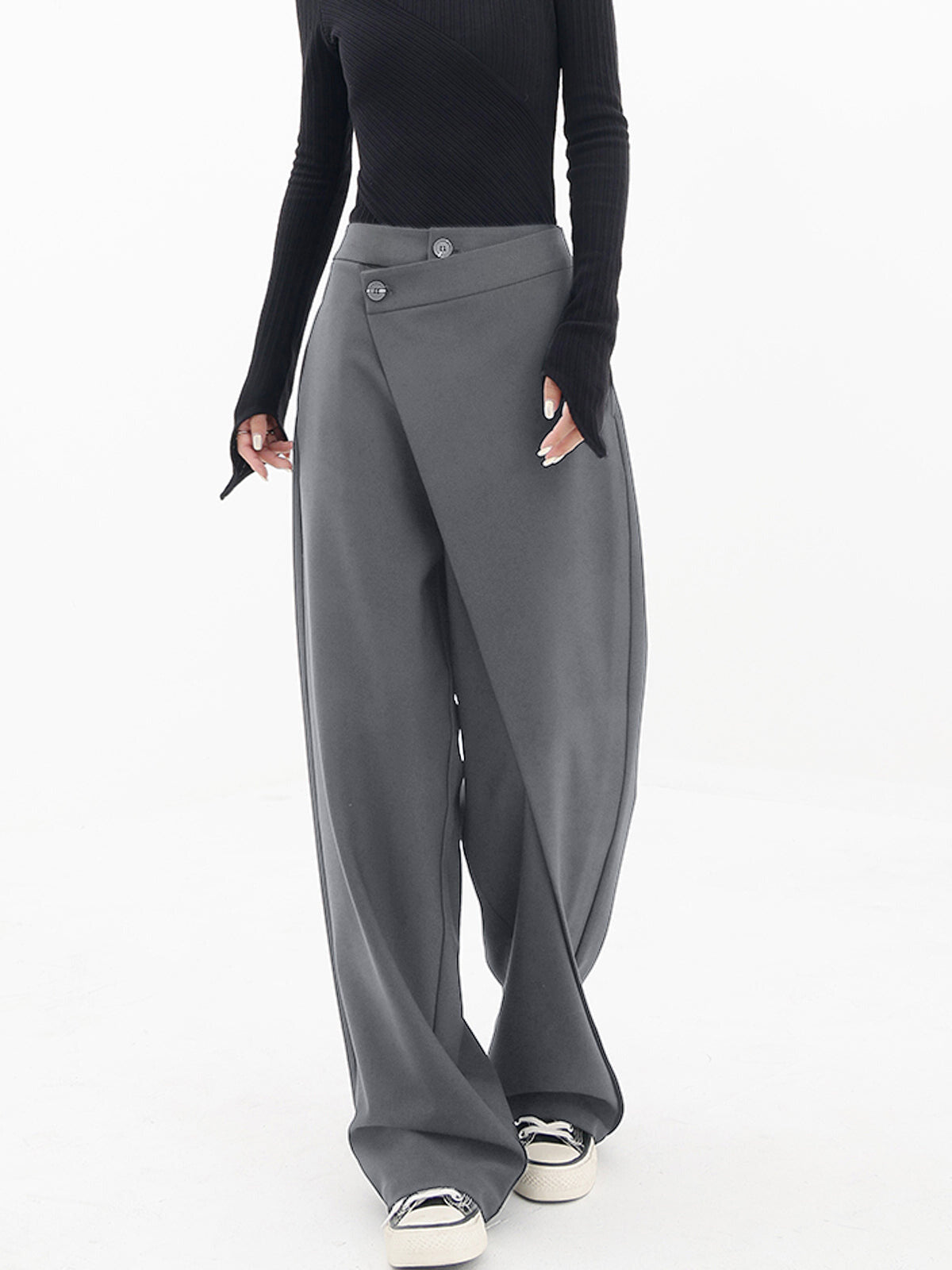 AMNA Style Revolution | Asymmetrische Baggy-Hose mit Komfort-Design